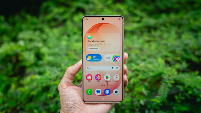 Ilustrasi HP di bawah 2 juta terbaik Juli 2026. Foto: Unsplash.