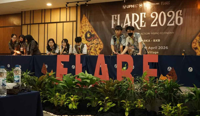 Himpunan Mahasiswa Program Studi Manajemen (HMPSM) Universitas Pelita Harapan (UPH) menghadirkan Future Leaders in Action: Rising Economy (FLARE) 2026, dengan puncak acara pada 9-10 April 2026 di Kampus UPH Lippo Village, Tangerang.