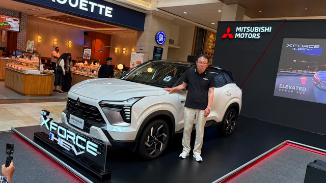 PT Mitsubishi Motors Krama Yudha Sales Indonesia (MMKSI) resmi meluncurkan Mitsubishi Xforce HEV (Hybrid Electric Vehicle) di Mall Kota Kasablanka, Jakarta, Kamis (16/7/2026). Foto: Sena Pratama/kumparan