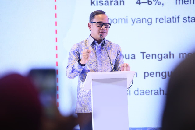 Wamendagri instruksikan kepala daerah untuk fokus pada sinergi program prioritas nasional dan efisiensi anggaran, Kamis (16/7/2026).  Foto: Dok. Kemendagri