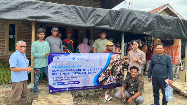 Pelindo dan IPB bantu kembangkan budidaya kepiting soka untuk Kelompok Tani Pancer Berkah Bersama di Desa Totoran, Kecamatan Pasekan, Indramayu. Foto: Dok. Pelindo
