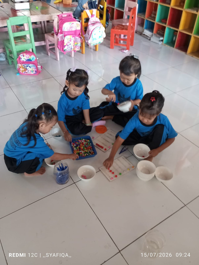 Nina Yaroh Mahasiswa RPL UAD PGPAUD Tahun 2026