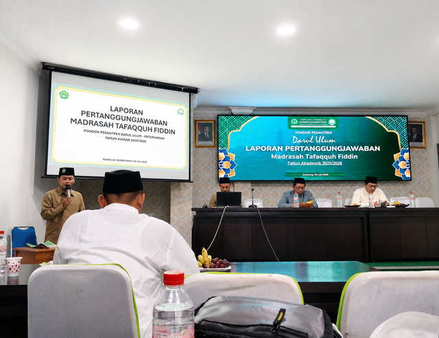 Penyampaian Laporan Pertanggungjawaban (dokumen pribadi)