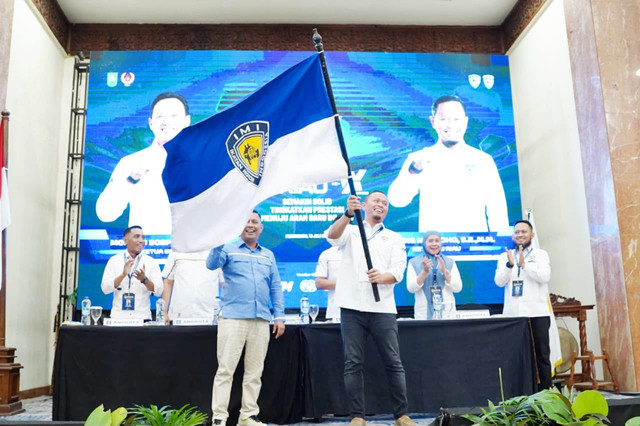 Wali Kota Pekanbaru Agung Nugroho kembali menjabat sebagai Ketua Ikatan Motor Indonesia Provinsi Riau, Minggu (19/7/2026). Foto: Diskominfo Pekanbaru