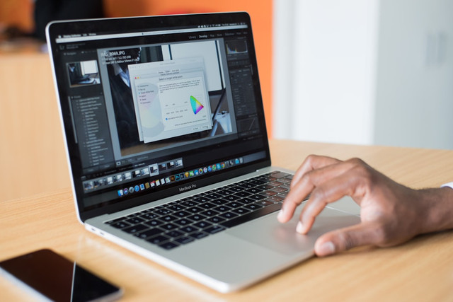 Ilustrasi Prefill Dapodik 2026,Foto:Unsplash/Cytonn Photography