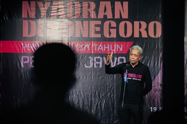 Wakil Menteri Sosial Agus Jabo Priyono menghadiri Peringatan 201 Tahun Perang Jawa sekaligus Haul Pangeran Diponegoro di Ngaglik, Sleman, Yogyakarta, Minggu (19/7/2026). Foto: Kemensos RI