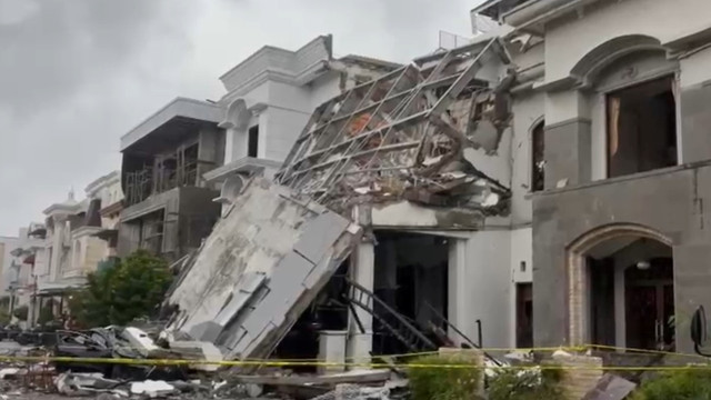 Kondisi rumah yang hancur usai ledakan di Kompleks perumahan Grand Polonia, Kota Medan, Sumatera Utara, pada Senin (20/7/2026). Foto: Dok. Istimewa
