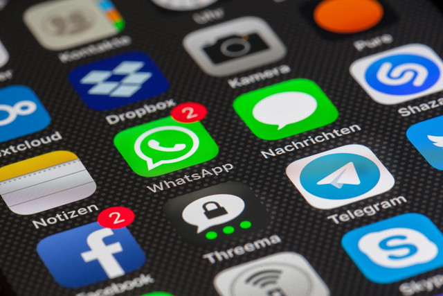 Ilustrasi chat WhatsApp. Sumber: Internet Whatsapp Smartphone - Foto gratis di Pixabay https://share.google/1QtoYk8Thhr3i3nLG