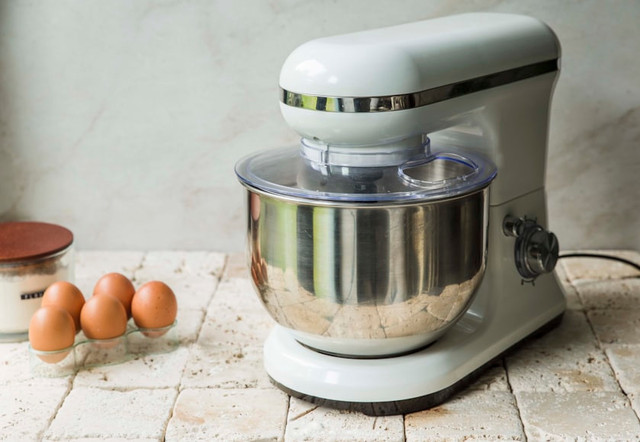 Ilustrasi alat dapur stand mixer. Foto: Unsplash