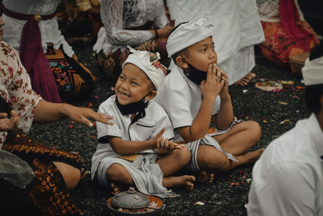 Ilustrasi Berbicara dengan Bahasa Indonesia. Foto: Pixabay.