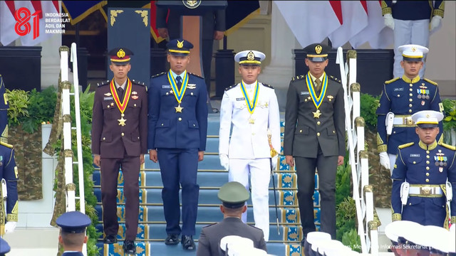 Proses peraih Adhi Makayasa yang dilantik oleh Presiden Prabowo Subianto di Istana Merdeka, Rabu (22/7/2026). Foto: YouTube/ Sekretariat Presiden