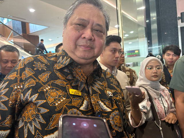 Menko Perekonomian Airlangga Hartarto dalam acara P3DN Summit di Grha Pertamina, Jakarta pada Rabu (22/7/2026). Foto: Argya Maheswara/kumparan