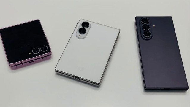 Samsung Galaxy Z Fold 8 Ultra, Fold 8, Flip 8 Foto: Habib Allbi Ferdian/kumparan