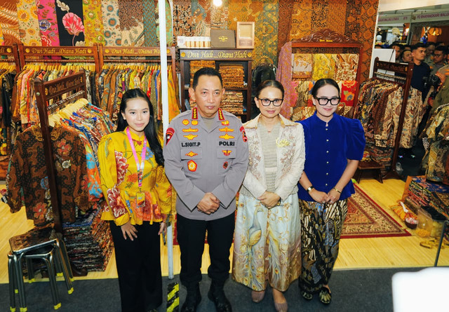 Kapolri Jenderal Polisi Listyo Sigit Prabowo menghadiri Bazar Kreasi Bhayangkari Nusantara 2026 di Jakarta Convention Center (JCC), Senayan, Rabu (22/7/2026). Foto: Polri