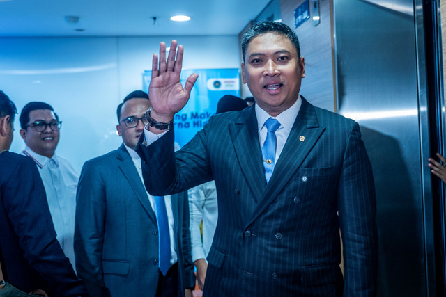 Kepala Badan Gizi Nasional (BGN) Sudaryono menyapa wartawan usai rapat internal di Kantor BGN, Jakarta, Rabu (22/7/2026). Foto: Bayu Pratama S/ANTARA FOTO