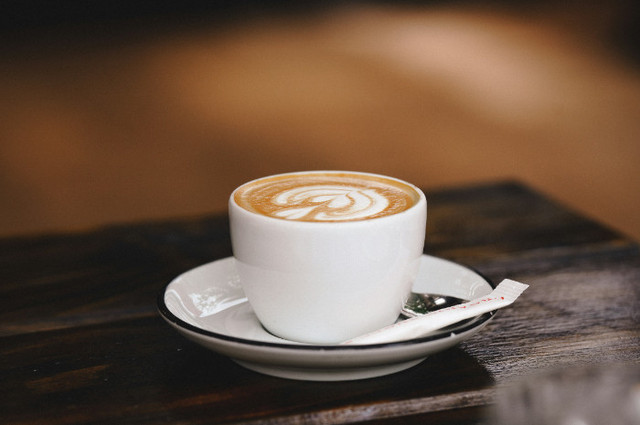 Ilustrasi Menu Kopi Kenangan x Haechan NCT, Unsplash/Caroline Attwood