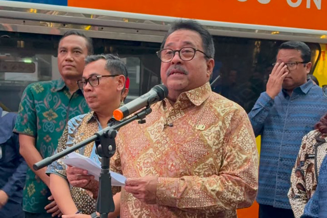 Wakil Gubernur DKI Jakarta Rano Karno saat memberikan keterangan pers di kawasan Jakarta Pusat, Kamis (23/7/2026). Foto: Nauval Pratama/kumparan