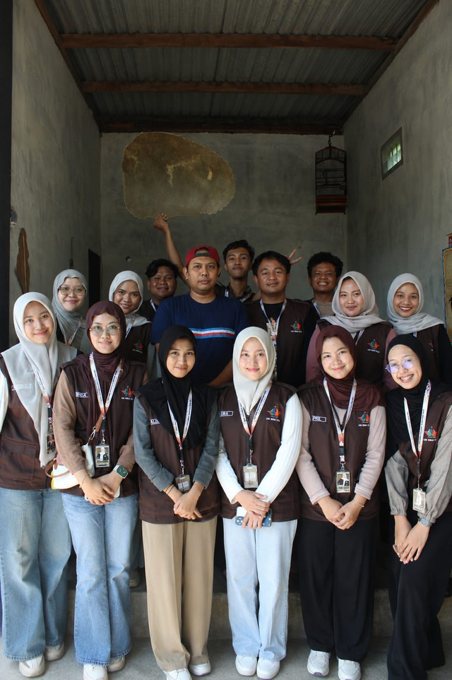 Mahasiswa UM BBM Desa Gandu, Nganjuk, Senin (15/6/2026). Foto: Siti Aida/kumparan