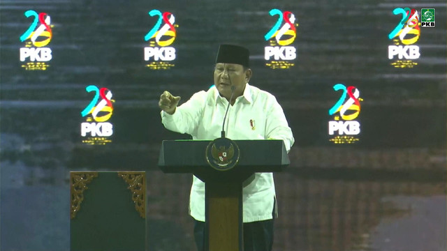Presiden Prabowo Subianto memberikan sambutan saat menghadiri Puncak Harlah PKB ke-28 di JCC, Senayan, Jakarta, Kamis (23/7/2026). Foto: Youtube/ DPP PKB