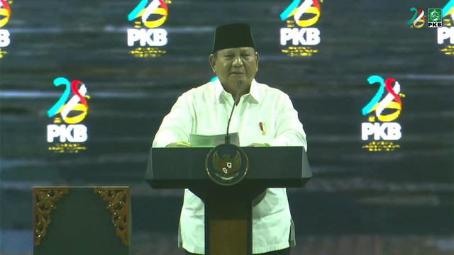 Presiden Prabowo Subianto memberikan sambutan saat menghadiri Puncak Harlah PKB ke-28 di JCC, Senayan, Jakarta, Kamis (23/7/2026). Foto: Youtube/ DPP PKB