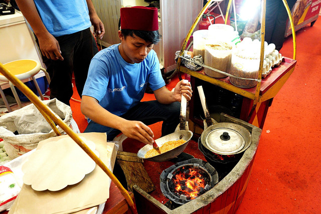 Ilustrasi Suku Betawi. Foto: Pixabay.