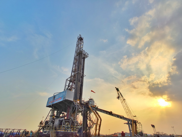 Ilustrasi pengeboran minyak bumi milik Pertamina Hulu Energi (PHE). Foto: Dok. Pertamina