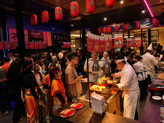 Archipelago Hotels menggelar Japanese Street Food Festival ‘60 Seconds to Tokyo’ di Hotel Neo Kota Baru Parahyangan, Bandung, pada Kamis (23/7). Dok: Archipelago Hotels
