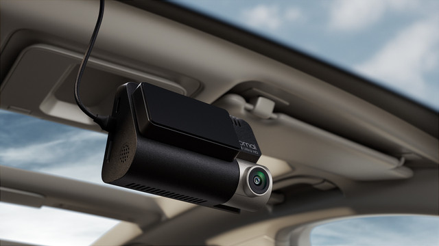 Dashcam mobil besutan 70mai. dok. 70mai