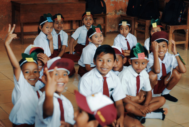Ilustrasi contoh cerita singkat satu momen spesifik MPLS. Foto: Unsplash.com/Husniati Salma