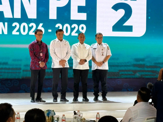 Menteri Koordinator Bidang Politik dan Keamanan Djamari Chaniago membuka acara Penguatan Kolaborasi RAN PE Fase 2 di Gedung Tribrata, Jakarta Selatan, Senin (27/7/2026). Foto: Rayyan Farhansyah/kumparan