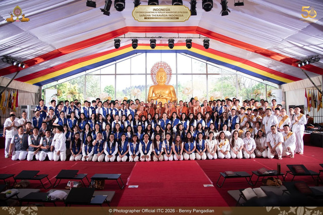 Peringatan Asalha Mahapuja 2570 Buddhis Era di Taman Lumbini, Candi Borobudur, Minggu (26/7). Foto: Dok. Istimewa.
