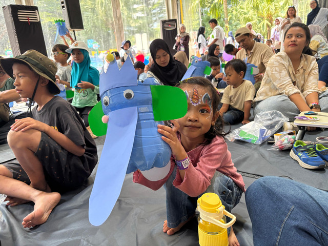  Workshop Green Heroes: Kreasi Pot dari Galon Le Minerale. Foto: Wina/kumparan