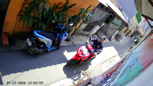 Aksi Pencurian Sepeda Motor di Jalan Kemanggisan Ilir, Jakarta Barat, Senin (27/7/2026). Foto: Dok. Istimewa