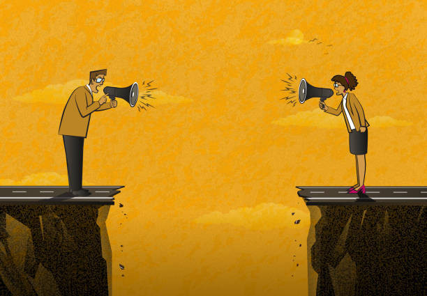 Ilustrasi dua orang yang sedang berkomunikasi. Sumber: https://www.istockphoto.com