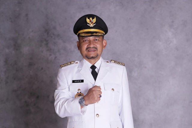 Bupati Pemalang Anom Widiyantoro. Foto: Pemkab Pemalang
