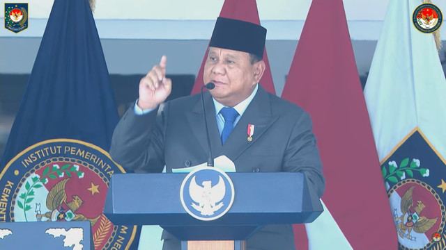 Presiden Prabowo Subianto menghadiri Upacara Pelantikan Pamong Praja Muda di Kampus IPDN, Jatinangor, Kabupaten Sumedang, Rabu (29/7/2026). Foto: Youtube/Humas IPDN