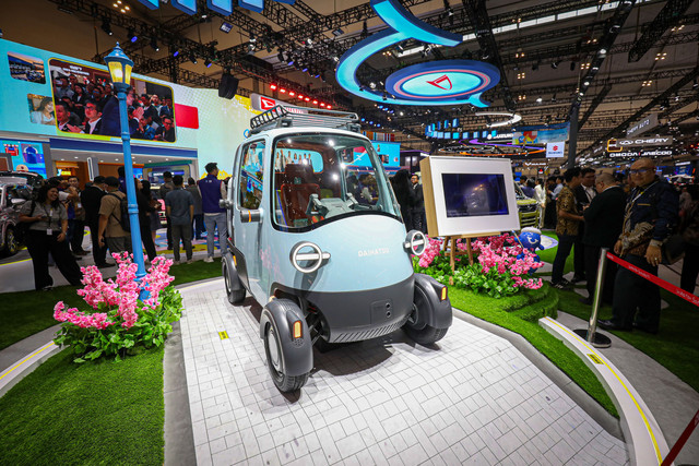 Kendaraan konsep dari Daihatsu, Midget X, dipamerkan di GIIAS 2026, ICE BSD, Tangerang, Banten, Rabu (29/7). Foto: Aditia Noviansyah/kumparan