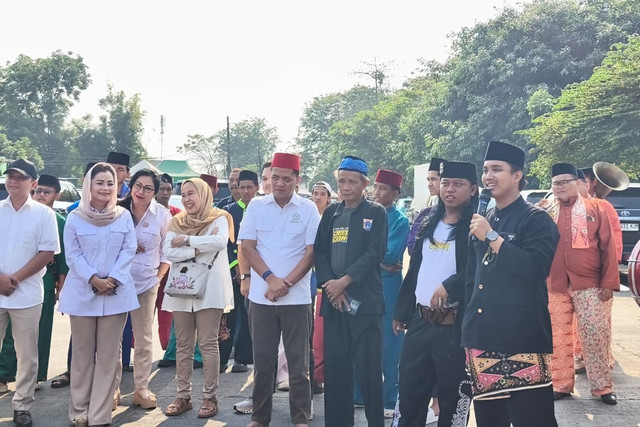 Bakti Sosial DPP Perempuan Indonesia Raya (PIRA) Partai Gerindra di Pulo Gebang, Jakarta Timur, Kamis (30/7/2026). Foto: Aditya Nugraha/kumparan