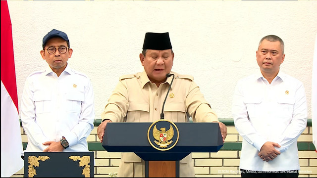 Presiden Prabowo Subianto memberikan sambutan saat menghadiri peresmian renovasi tahap pertama bangunan cagar budaya di Stasiun Semarang Tawang, Jawa Tengah, Kamis (30/7/2026). Foto: YouTube/ Sekretariat Presiden