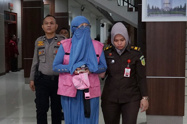 Tersangka DPO berinisial FHH korupsi kredit Bank Sumut ditangkap Kejati Sumut di Jakarta. Foto: Kejati Sumut