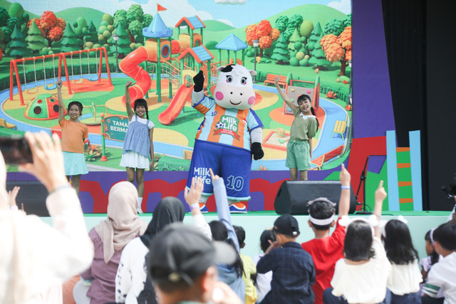 Musikal Sehari Bersama Milli persembahan MilkLife meriahkan kumparanMOM Festival Hari Anak 2026. Foto: kumparan