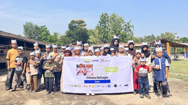 DT Peduli Ajak Anak-anak Yatim Berlibur Sambil Belajar di Desa Sejahtera Gemolong, Sragen (Sumber: DT Peduli)