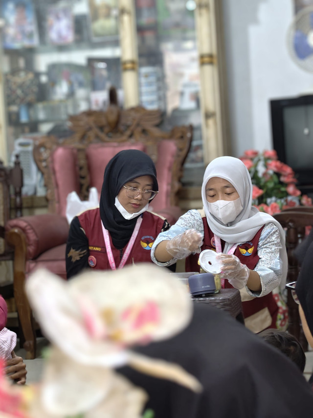 Demonstrasi Pelaksanaan Pembuatan MPASI pada Dusun Geru