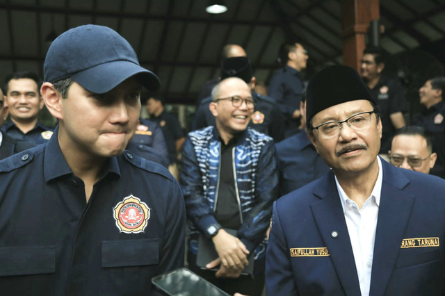 Ketua Umum PNKT Budisatrio Djiwandono dan Menteri Sosial Saifullah Yusuf (Gus Ipul) tegaskan pentingnya kader berkualitas serta titipkan lima fokus kerja strategis dalam retret dan ToT Karang Taruna di Bogor, Jumat (31/7/2026). Foto: Kemensos RI