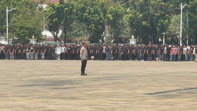 Suasana kegiatan Apel persiapan jelang kegiatan Dzikir dan Doa Kebangsaan dalam Rangka HUT Kemerdekaan RI ke-81 tahun 2026 di Lapangan Ikada Monas, Jakarta Pusat, Sabtu (1/8/2026). Foto: Pradya Tirta/kumparan