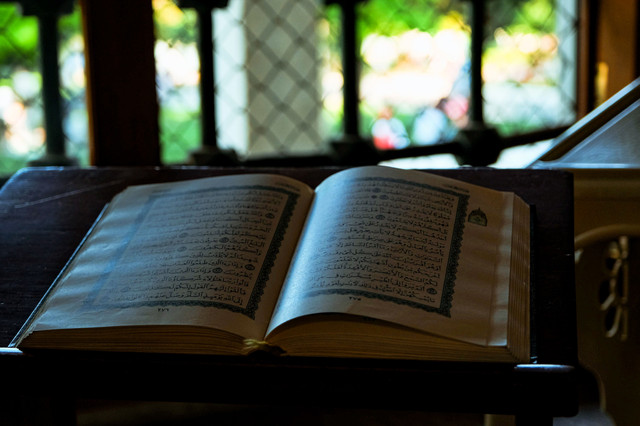 Al-Qur'an sebagai Mukjizat Nabi Muhammad Foto by Pexels
