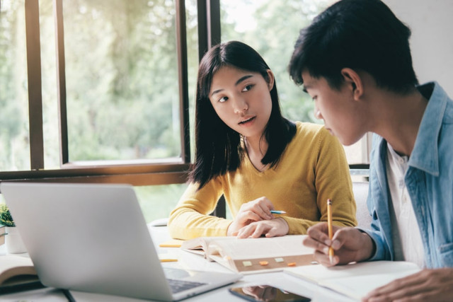 Ilustrasi mahasiswa. Foto: Shutterstock