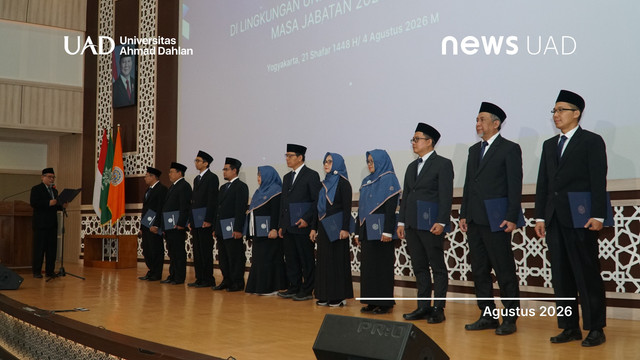 Pelantikan Dekan di Universitas Ahmad Dahlan (UAD) periode 2026-2030 (Foto. Humas UAD)