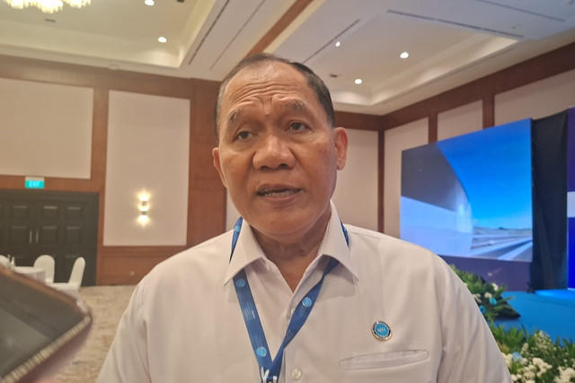 Ketua Dewan Pembina Masyarakat Transportasi Indonesia (MTI) Bambang Haryo Soekartono, dalam acara Seminar Nasional Masyarakat Transportasi Indonesia (MTI) di Milenium Hotel Sirih, Jakarta Pusat, Selasa (4/8/2026). Foto: Pradya Tirta/kumparan
