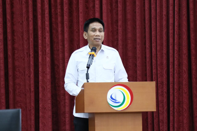 Wamendagri Akhmad Wiyagus dorong percepatan pembentukan Desa dan Kelurahan Siaga TBC di Provinsi Riau guna perkuat penanggulangan TBC dari tingkat akar rumput, Selasa (4/8/2026). Foto: Dok. Kemendagri